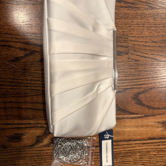 CHARMING TAILOR Clutch Evening Bag wedding/Bridal Prom - Picture 6 of 8
